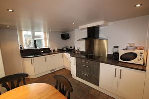 Kitchen/Diner - click for photo gallery